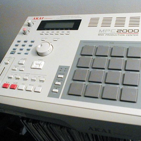 Akai MPC2000